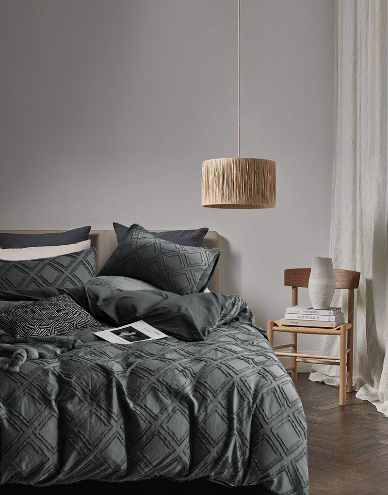 100% POLYESTER TUFTED FABRIC