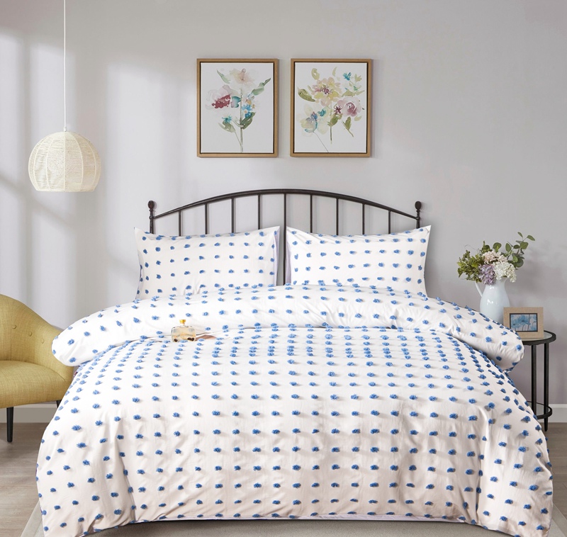 100% POLYESTER TUFTED FABRIC